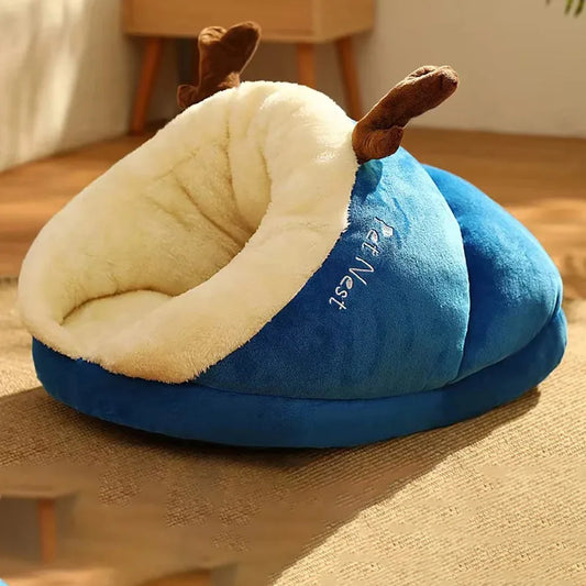 Slipper-Shaped Dog Bed – Warm Foldable Kennel for Small Pets